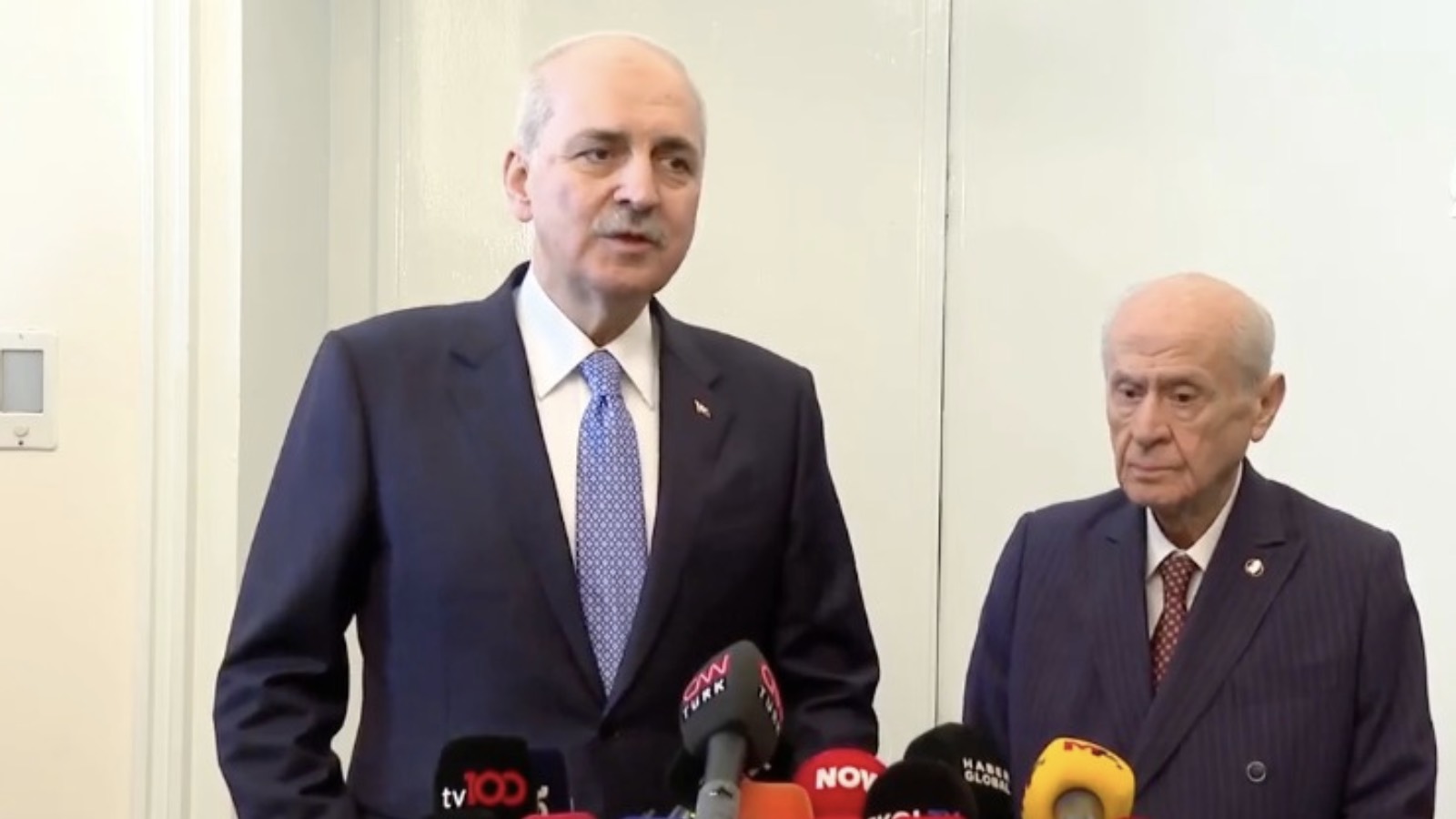 Bahçeli’yi ziyaret eden Numan Kurtulmuş |