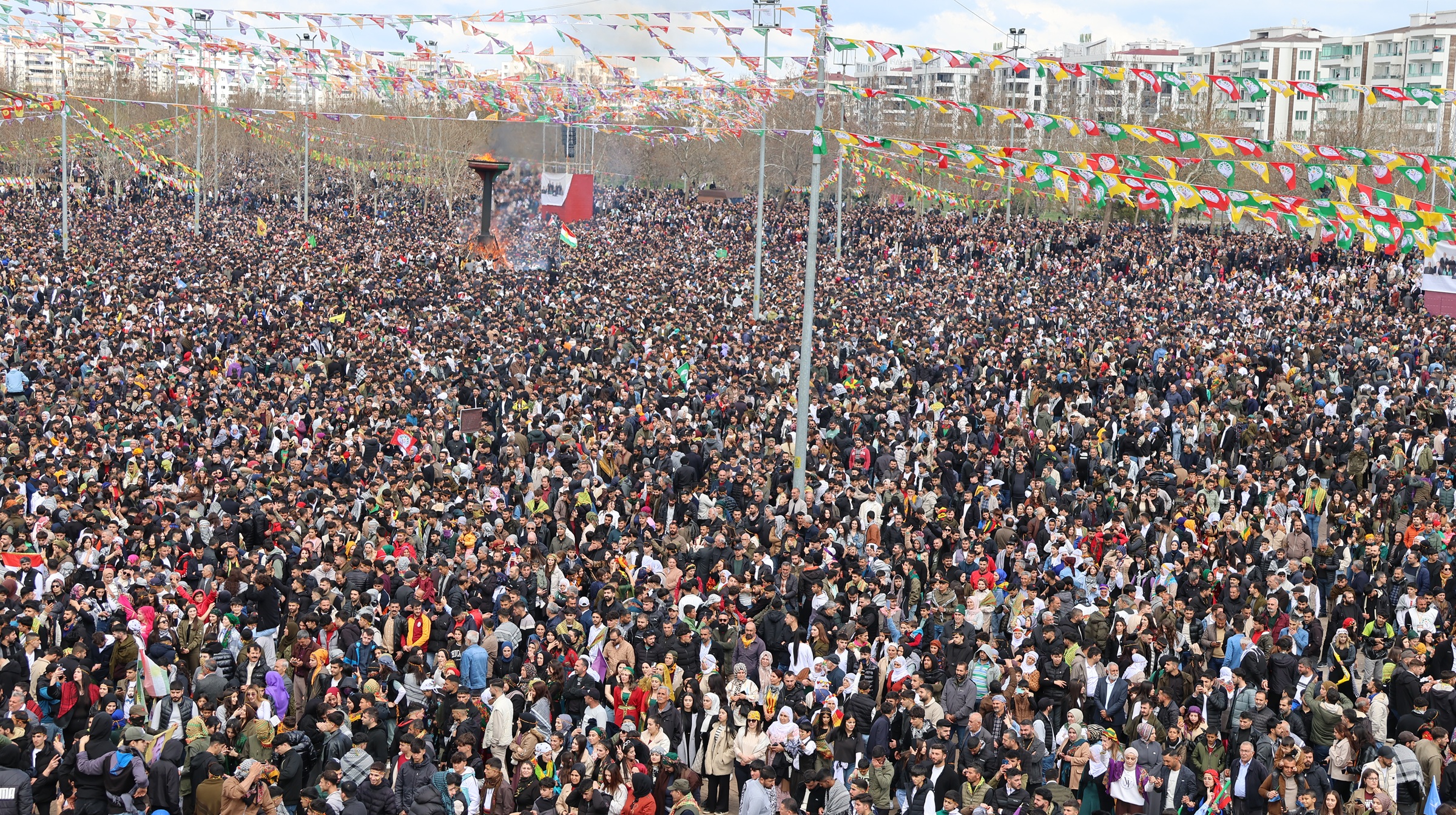 PKK’nin feshiyle milyonlarca taraftar yok mu olacak?