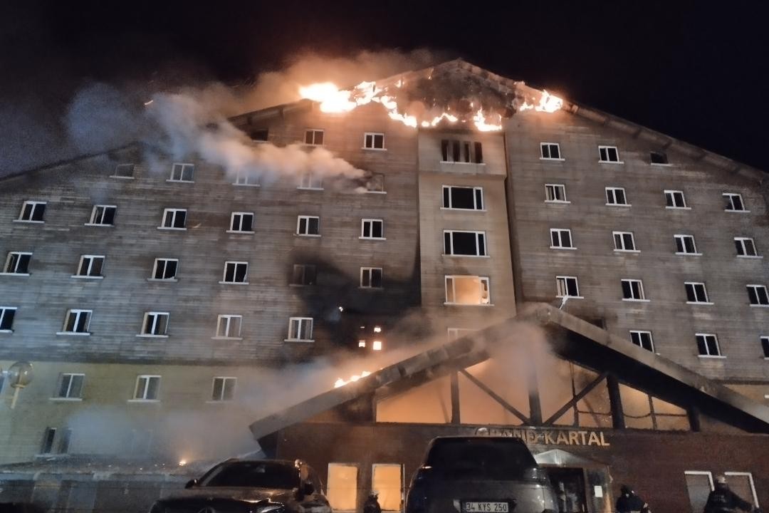 Kartalkaya katliamı |