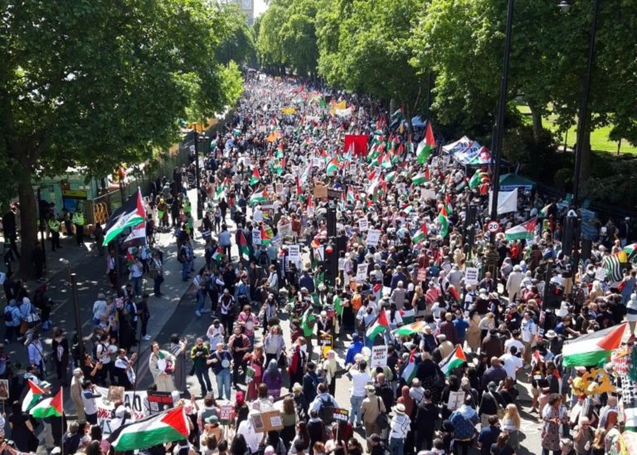 Londra’da Filistin yürüyüşü l