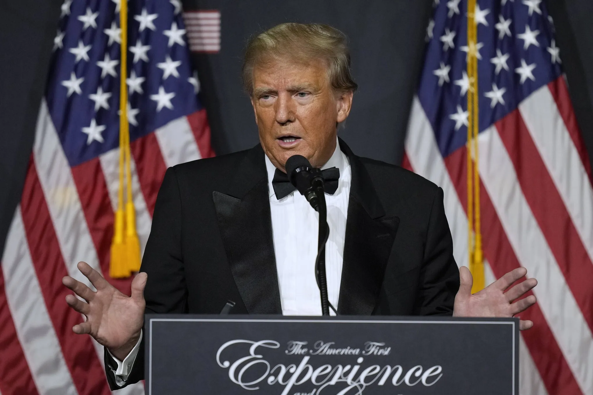Trump yönetimine yakın kaynaklara göre, ABD Başkanı İran’a yönelik askeri adımlarda temkinli davranıyor. Sebep: Libya müdahalesi sonrası ortaya çıkan on yıllık kaosun İran’da da yaşanabileceği korkusu.