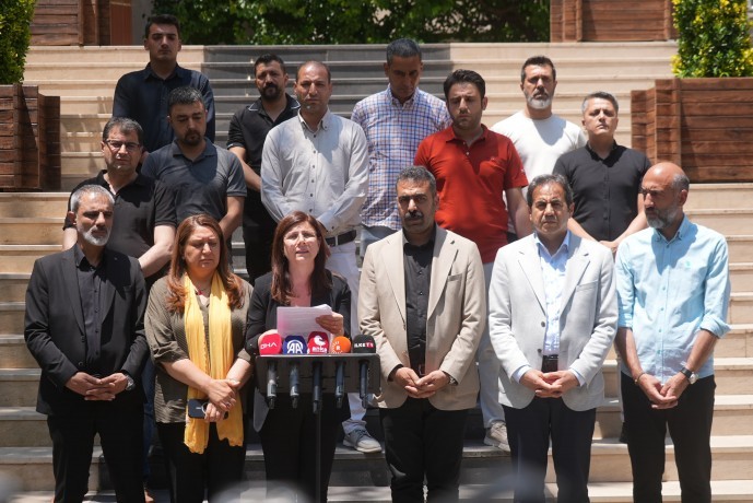 Üç çocuk ve anneleri hayatını kaybetmişti |
