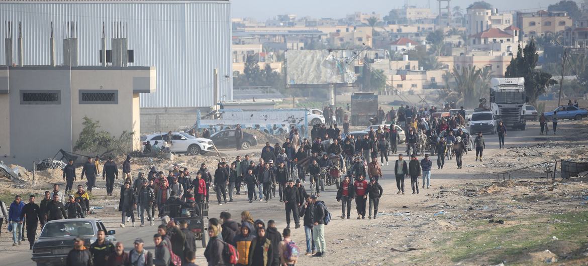 İsrail ordusunun, 27 Mayıs'tan bu yana İsrail-ABD güdümlü "Gazze İnsani Yardım Vakfı" tarafından kurulan yardım dağıtım bölgelerinde Filistinlileri hedef alan saldırılarında 102 kişi hayatını kaybetti, 490 kişi de yaralandı.