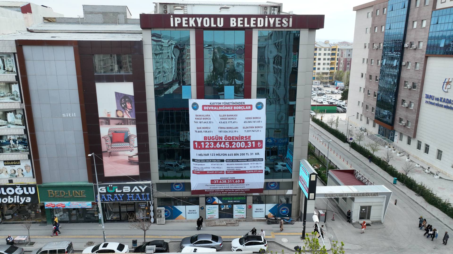 Eş başkan sağlık sorunları nedeniyle istifa etmişti |