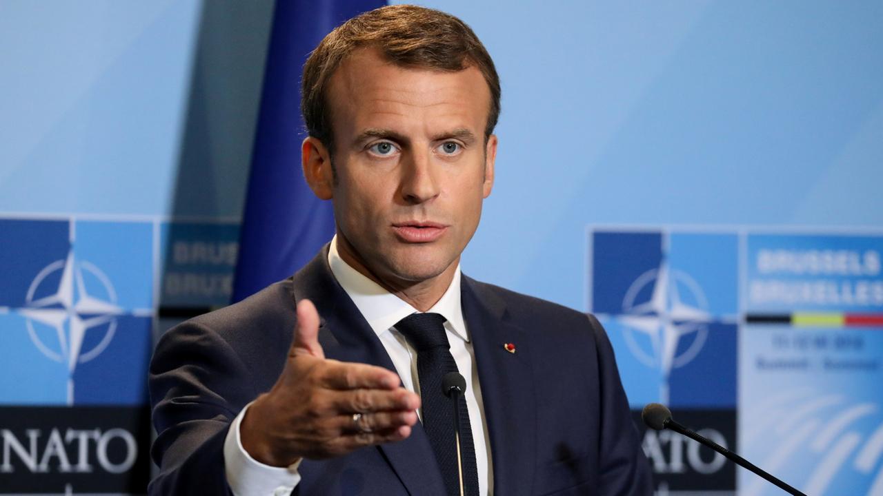 Fransa Cumhurbaşkanı Emmanuel Macron, Brüksel'de yaptığı açıklamada Suriye'deki azınlıkların durumunu "kabul edilemez" olarak nitelendirerek, "Kürtler bize güvenebilir" dedi.