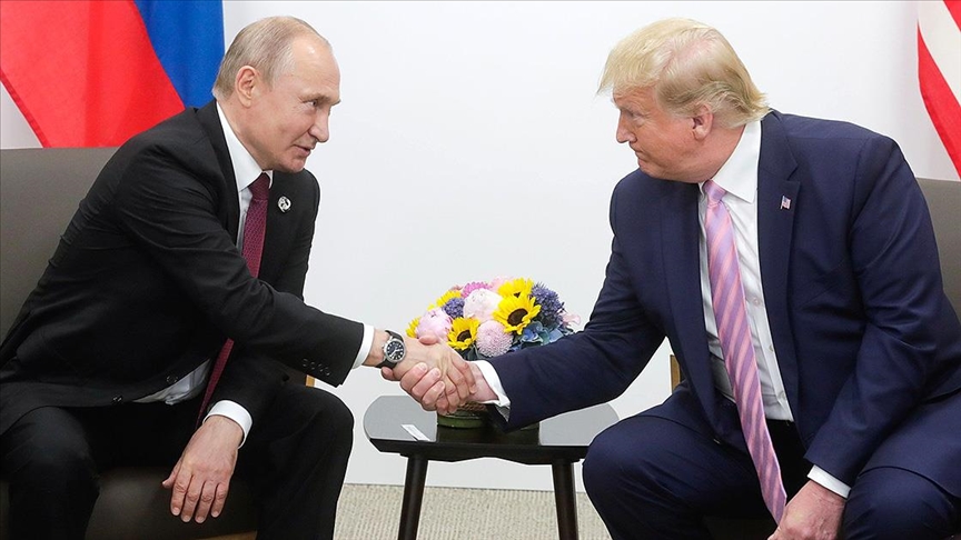 ABD Başkanı Trump, Rusya Devlet Başkanı Putin’in Ukrayna’nın son saldırılarına sert bir yanıt vereceğini açıkça dile getirdiğini söyledi.