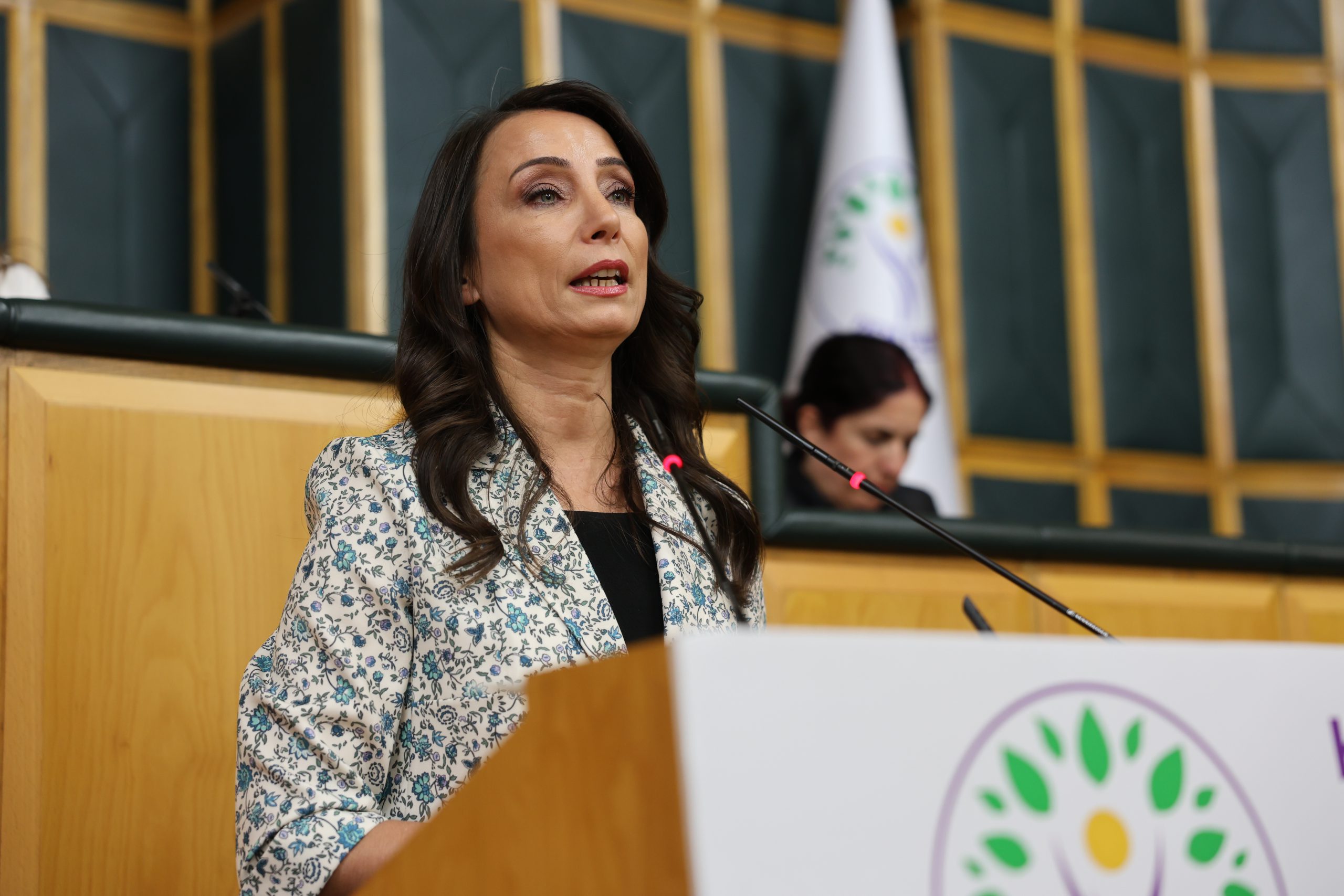 Hatimoğulları: Kadınların talepleri hayatidir l
