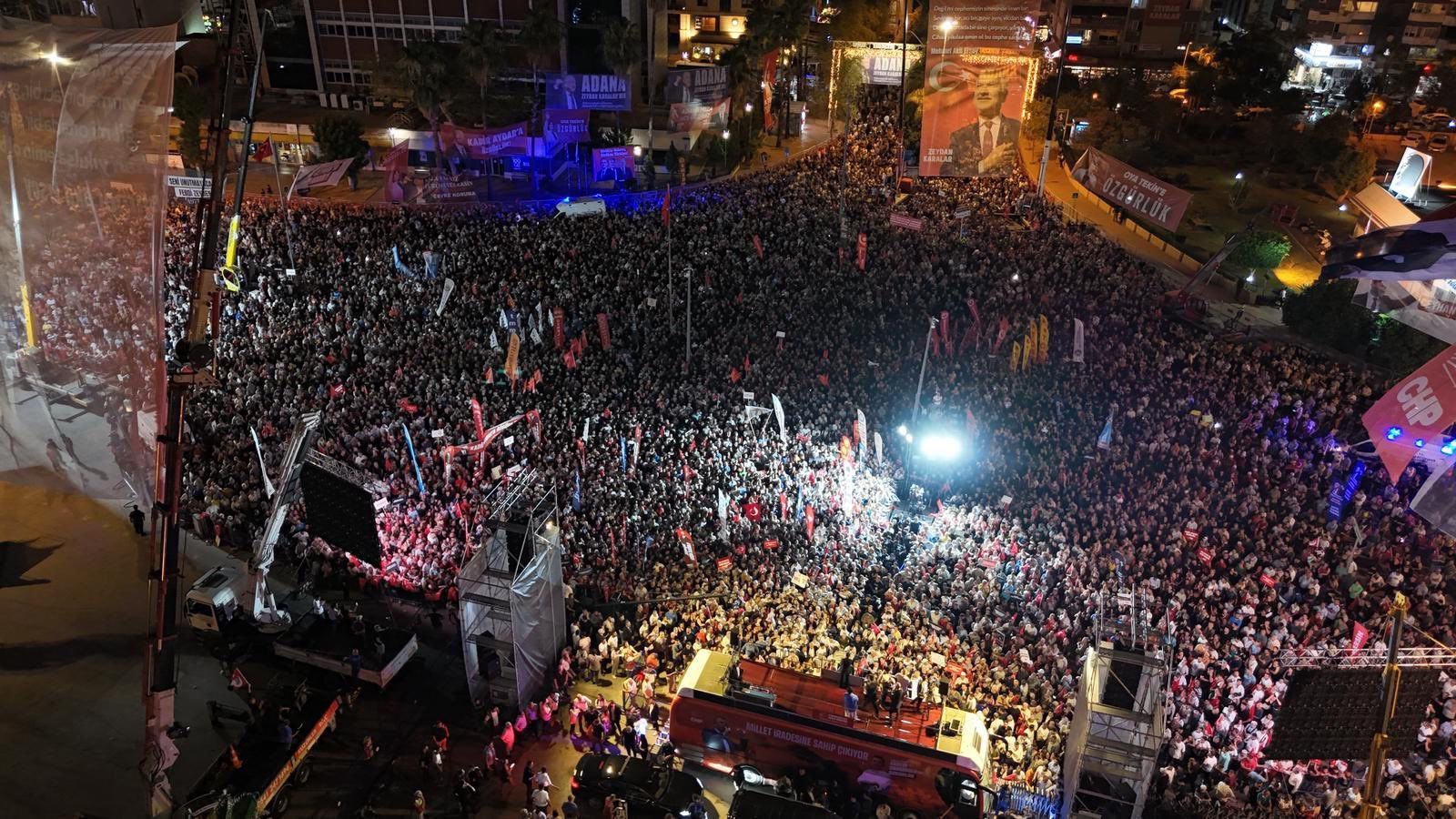 “Ey Erdoğan görüyor musun Adana’yı?”|