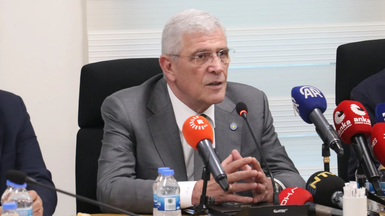 Sorunları çözebilmek için "doğru bir dil, yapıcı bir söylem inşa etmek" gerektiğini belirten İYİ Parti lideri Müsavat Dervişoğlu, "Türkiye’nin artık konuşabilmesi lazım. Elbette bu sürece dair farklı görüşlerimiz olabilir. Ancak bir ortak noktamız var: Şartlar ne olursa olsun, gelişmelerin iyiye gitmesinden yana ortak tavrımız var" dedi.