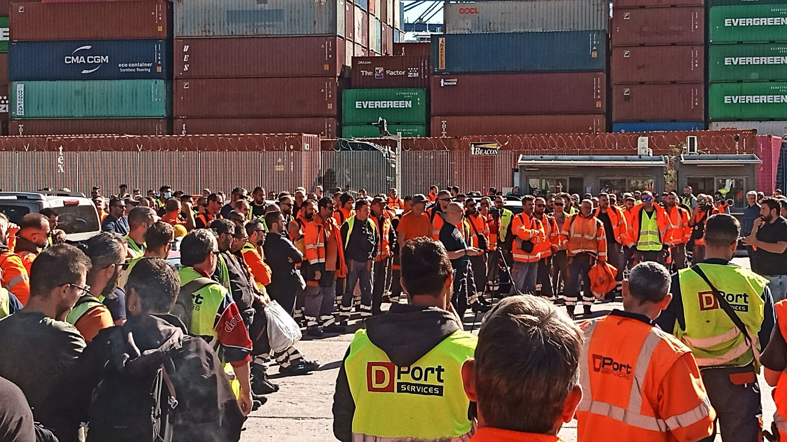 Sıra Yunan liman işçilerinde I