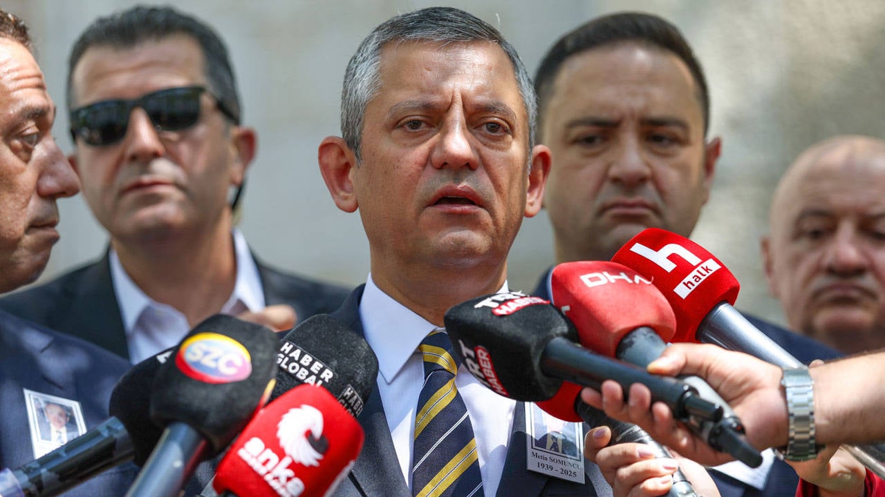 Özgür Özel komisyon için şartlarını açıkladı |