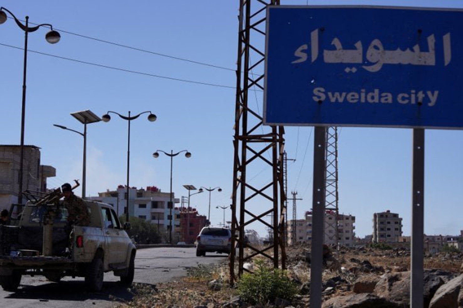100’den fazla sivil Adra Cezaevi’nde |