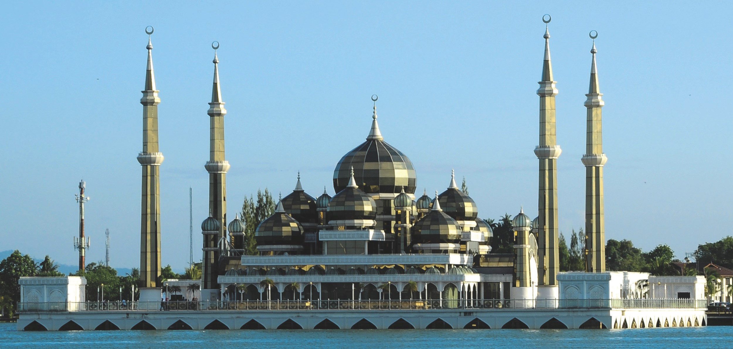 Malezya’da tartışmalı şeriat düzenlemesi |