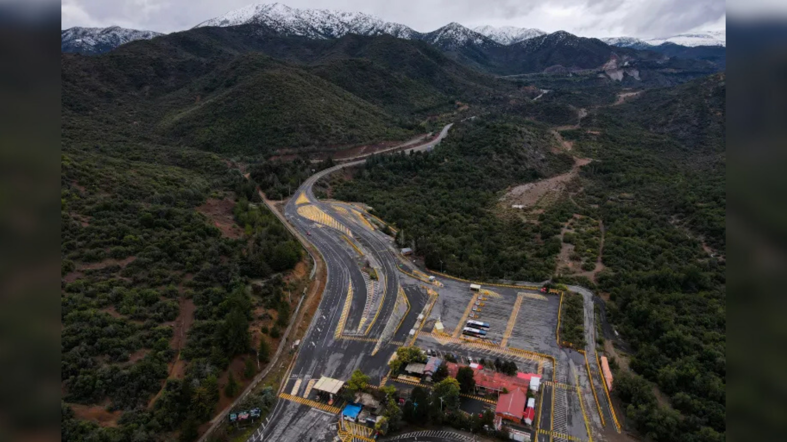 Çöken bakır madeninde mahsur kalmışlardı |