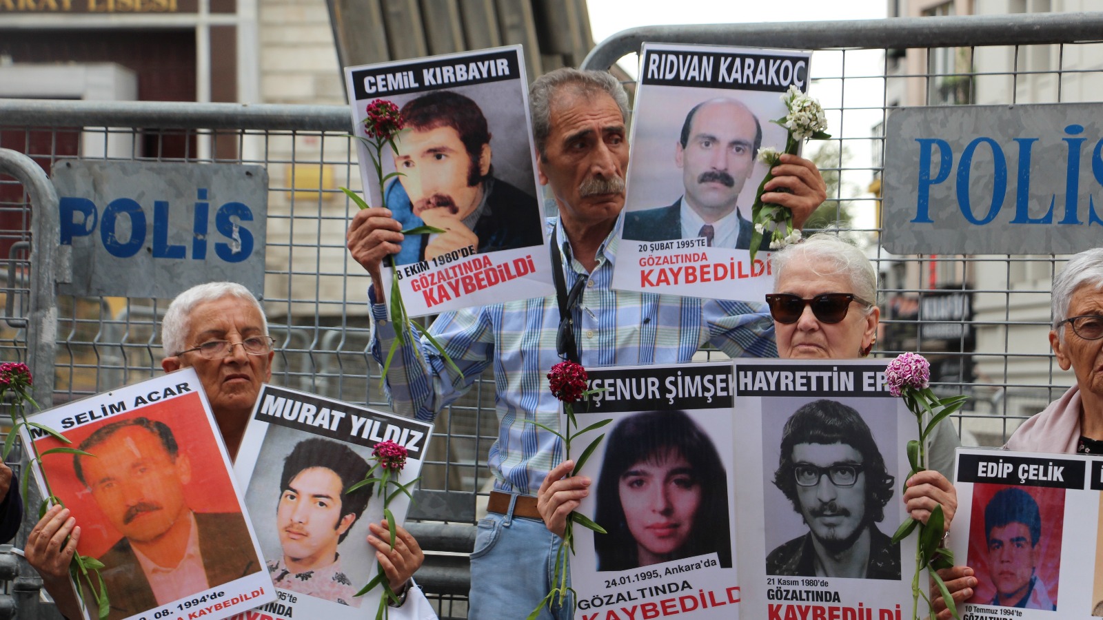 Cumartesi Anneleri: