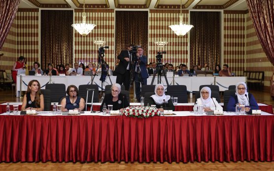 Kürtçe inkarı Meclis Komisyonu’nda hortladı |