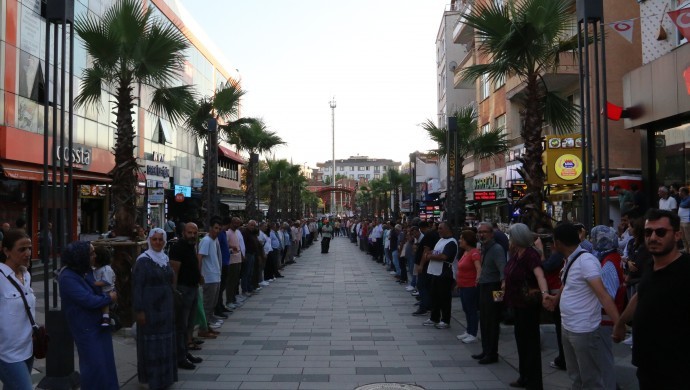 “Barış olunca herkes huzur içinde yaşayacak” |