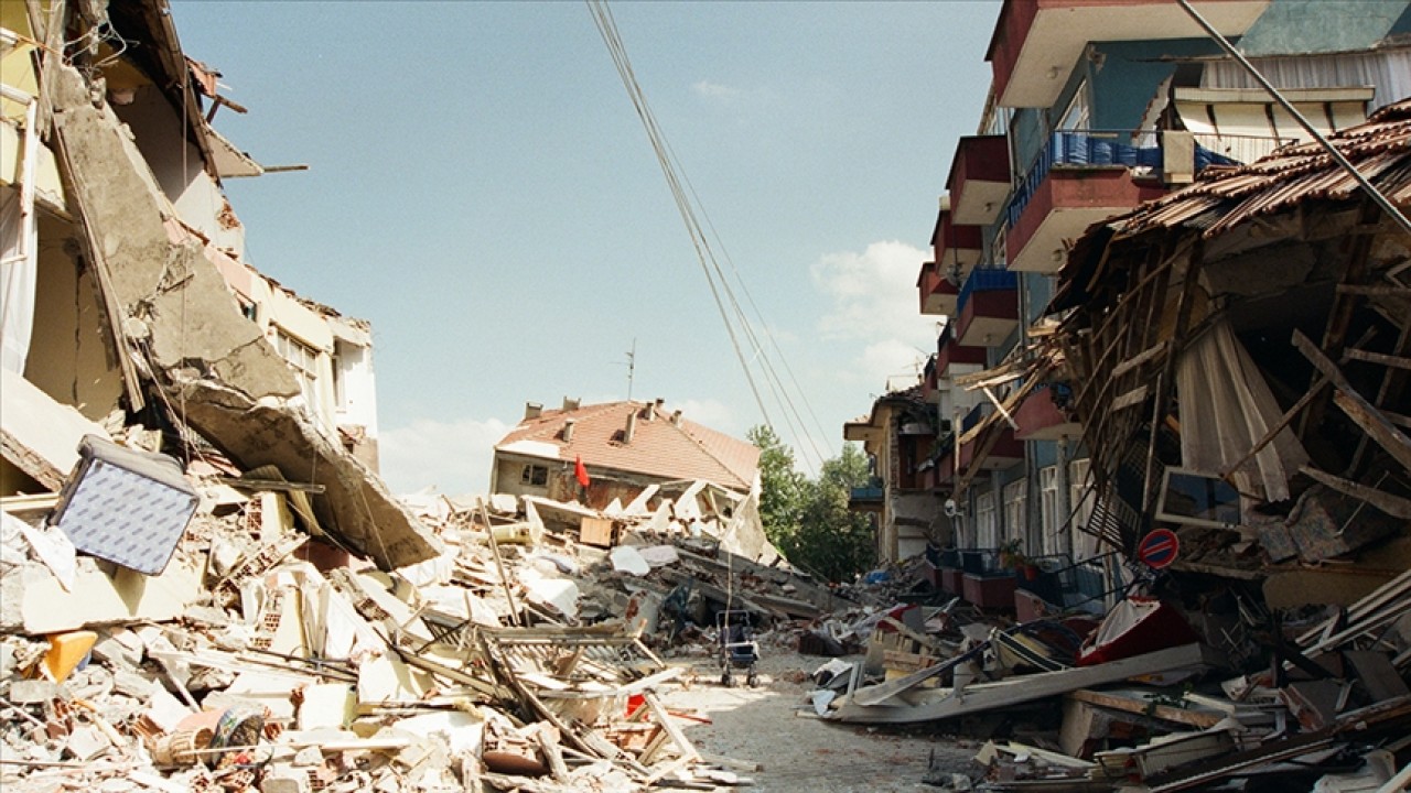 17 Ağustos depreminin 26. yıl dönümü |