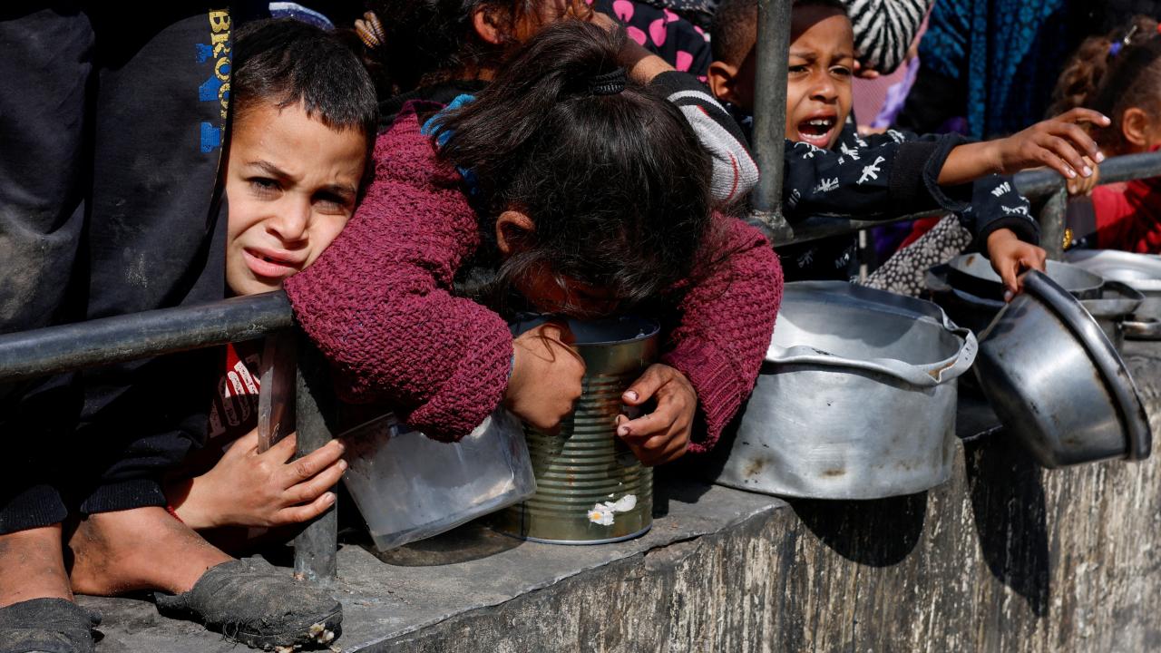 470 bin kişi kıtlıkla mücadele ediyor |
