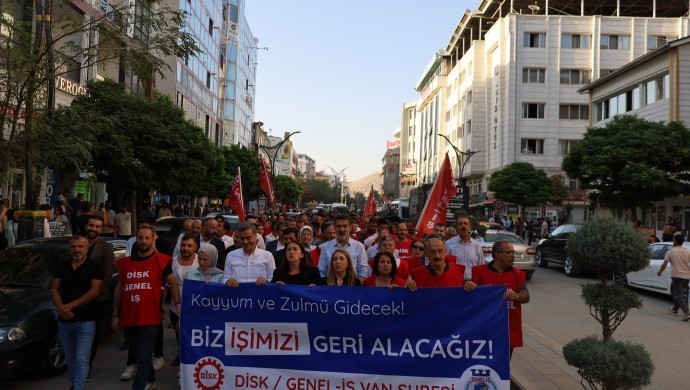 Van’da 223 işçinin eylemi sürüyor |