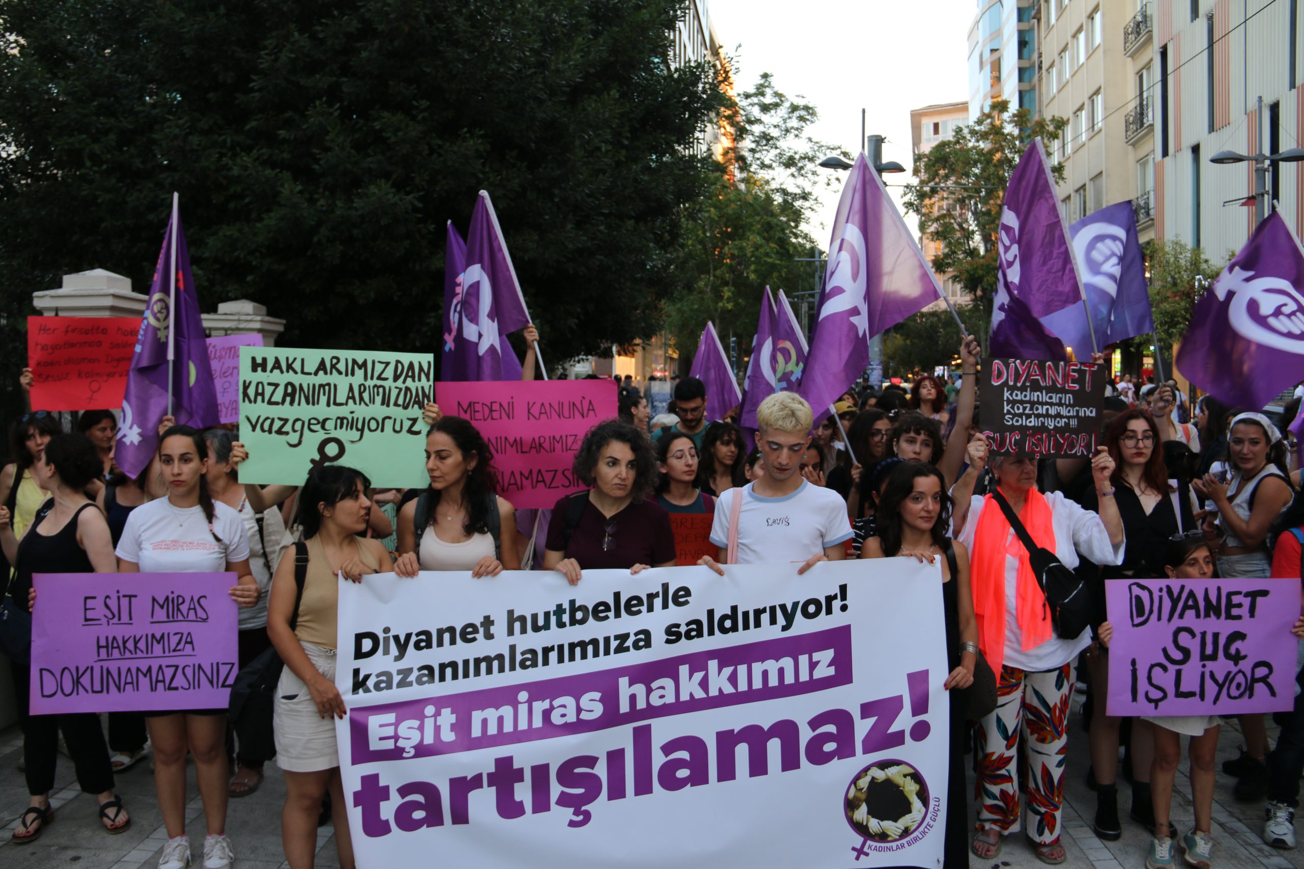 Kazanımlarımız hedef alınıyor |