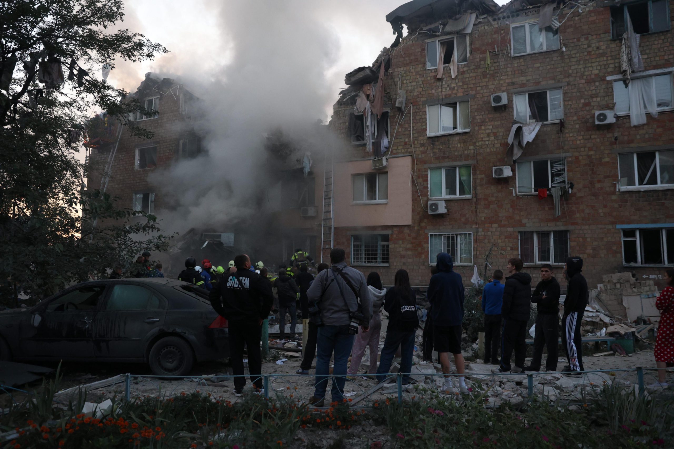 “Müzakere yerine balistik silahlar” |