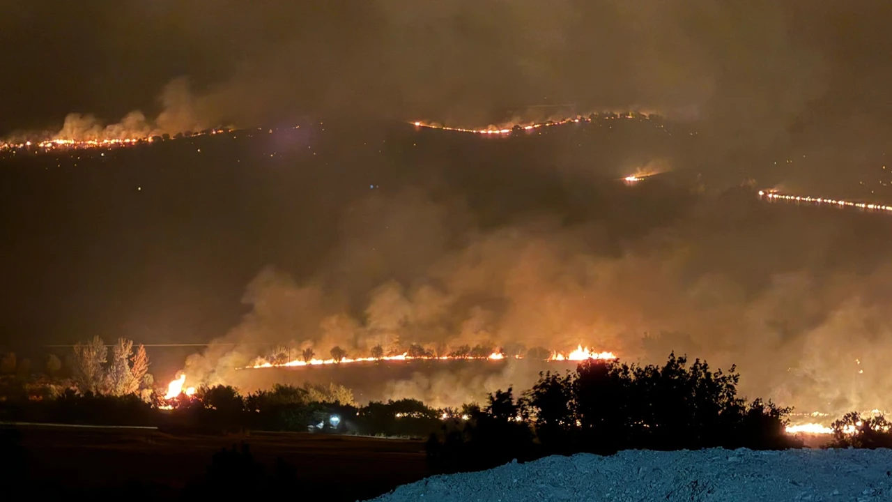 Diyarbakır’ın üç ilçesindeki yangın büyüyor |