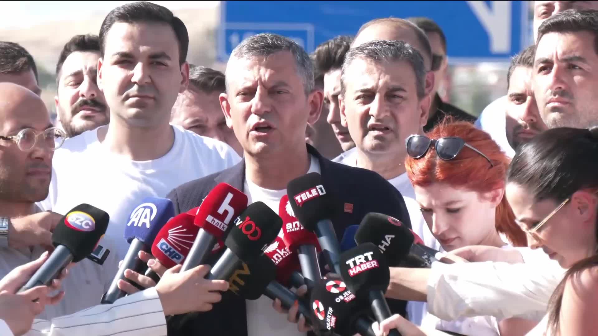 Bu kez Karalar’ın dosyasını sordu |