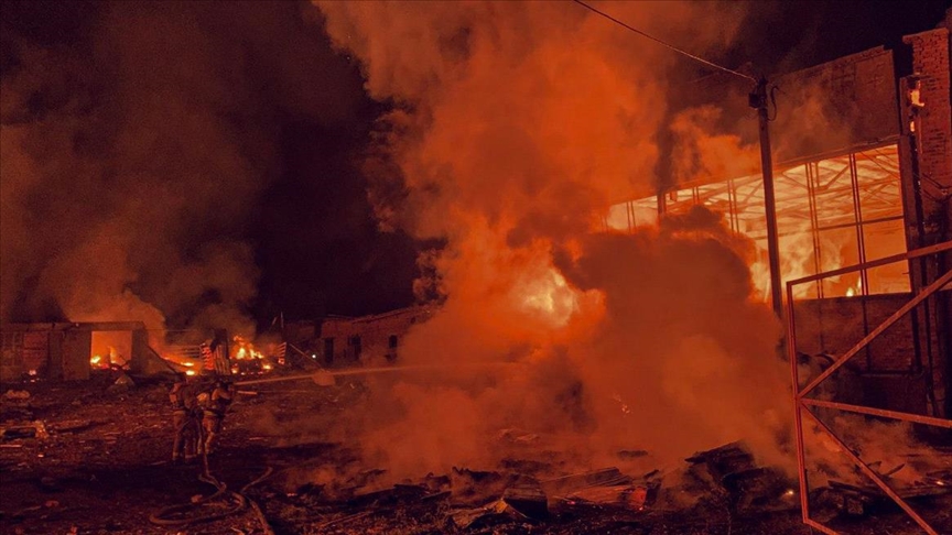 Ukrayna’ya 574 İHA ve 40 füzeyle hava saldırısı |