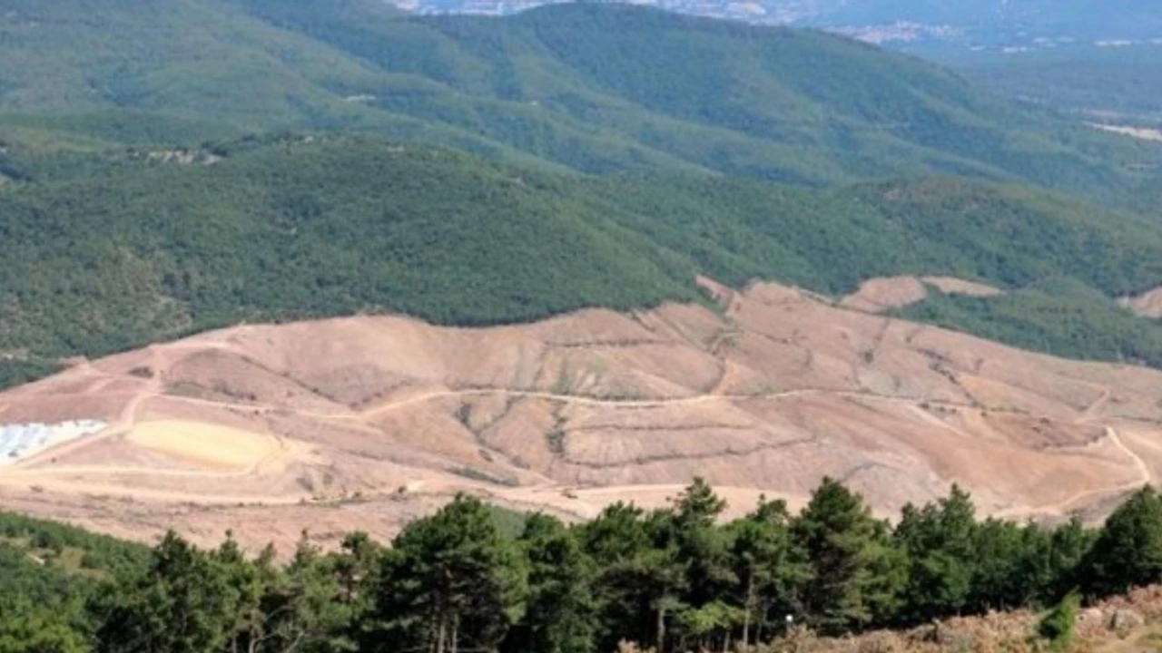 Bir yanda yangın diğer yanda maden projeleri |