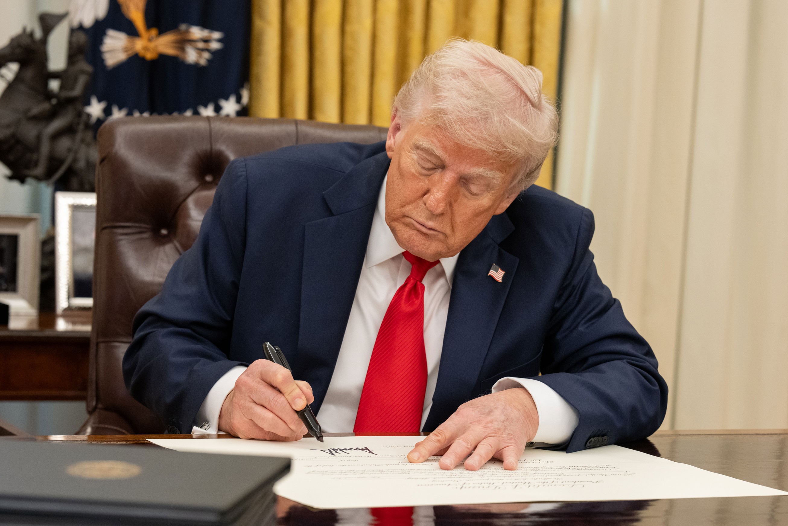 H-1B’nin ücreti 100 bin dolar | — ABD vize ücretlerini yükseltti görseli