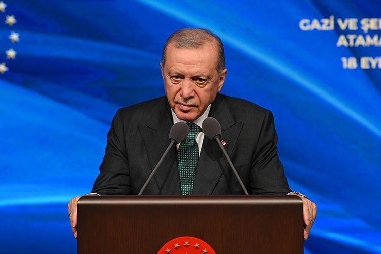 Erdoğan: Var olma mücadelesi veriyoruz |