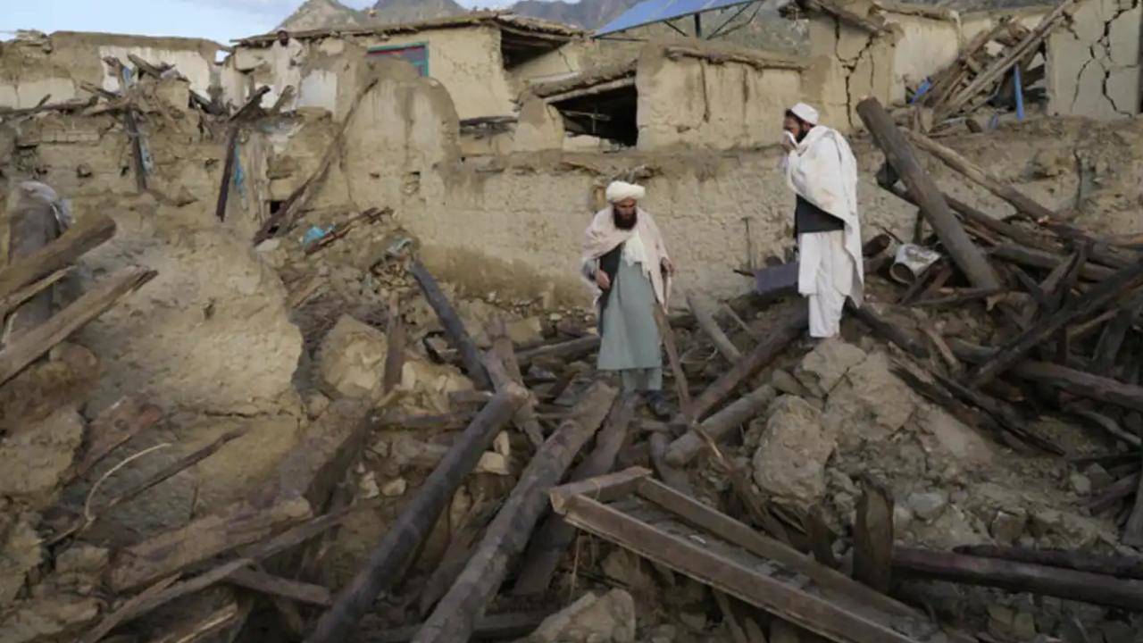 Afganistan depreminde can kaybı 900’e yükseldi |