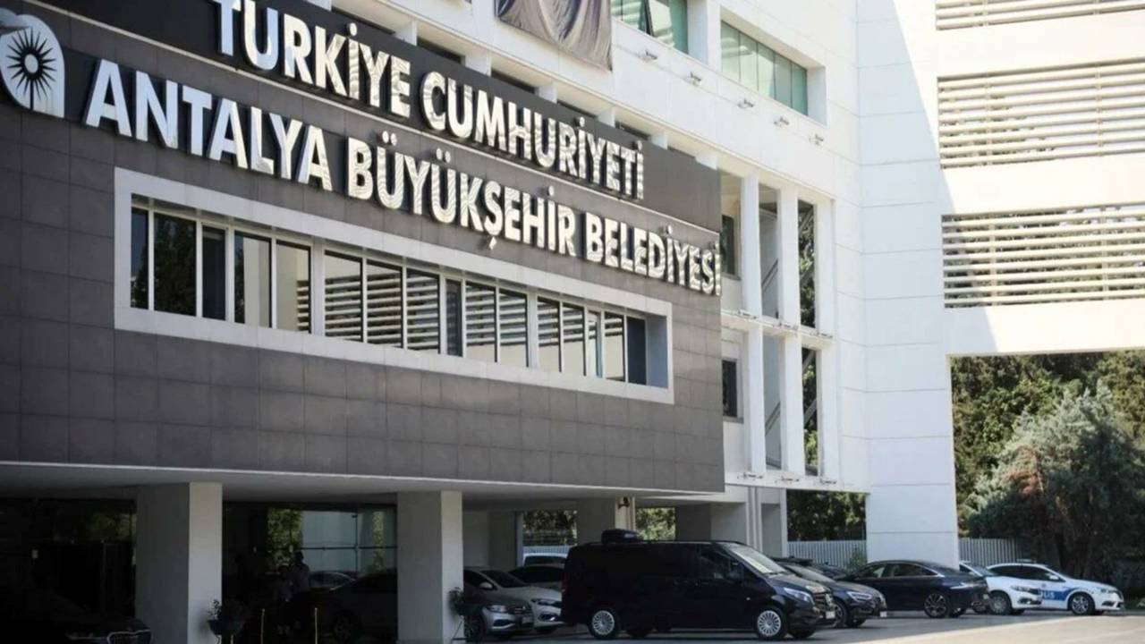 Antalya Büyükşehir Belediyesi soruşturması |