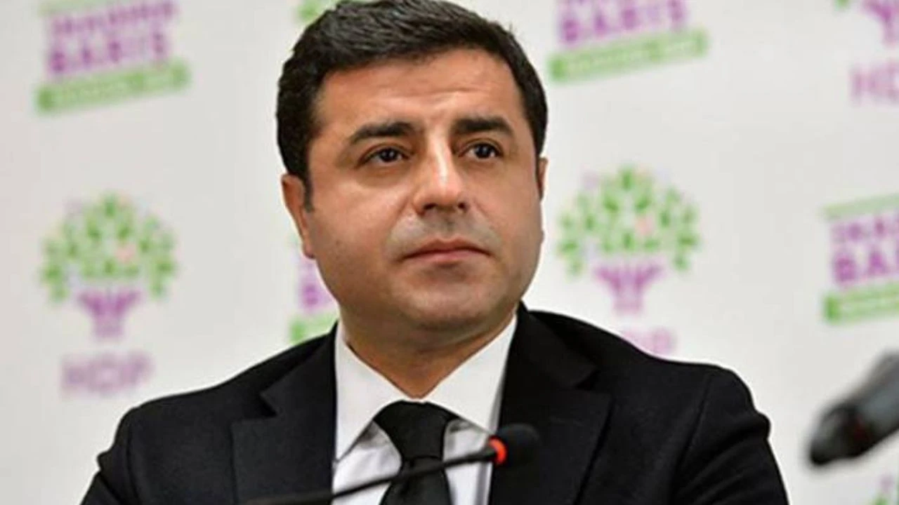 Yine hukuk garabeti: Aynı konuşmadan yeni davalar |