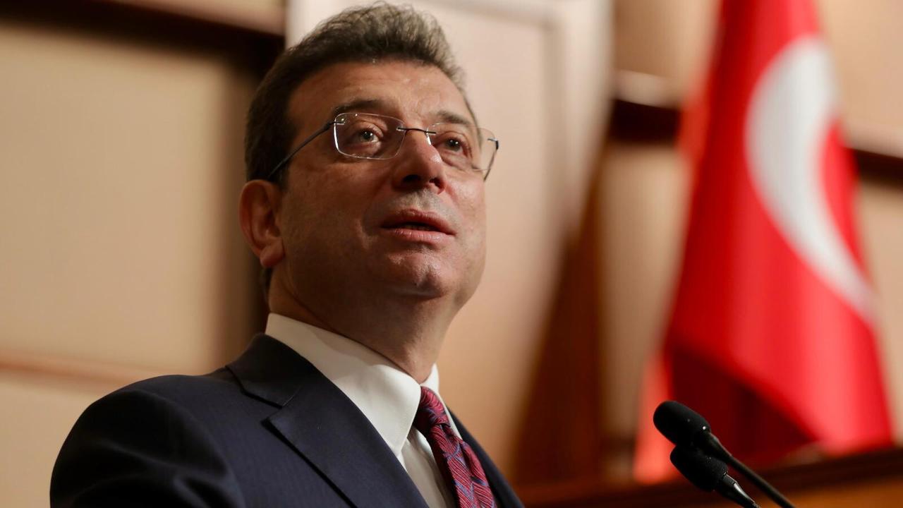 2 yıl 4 aya kadar hapis ve siyasi yasak talebi |