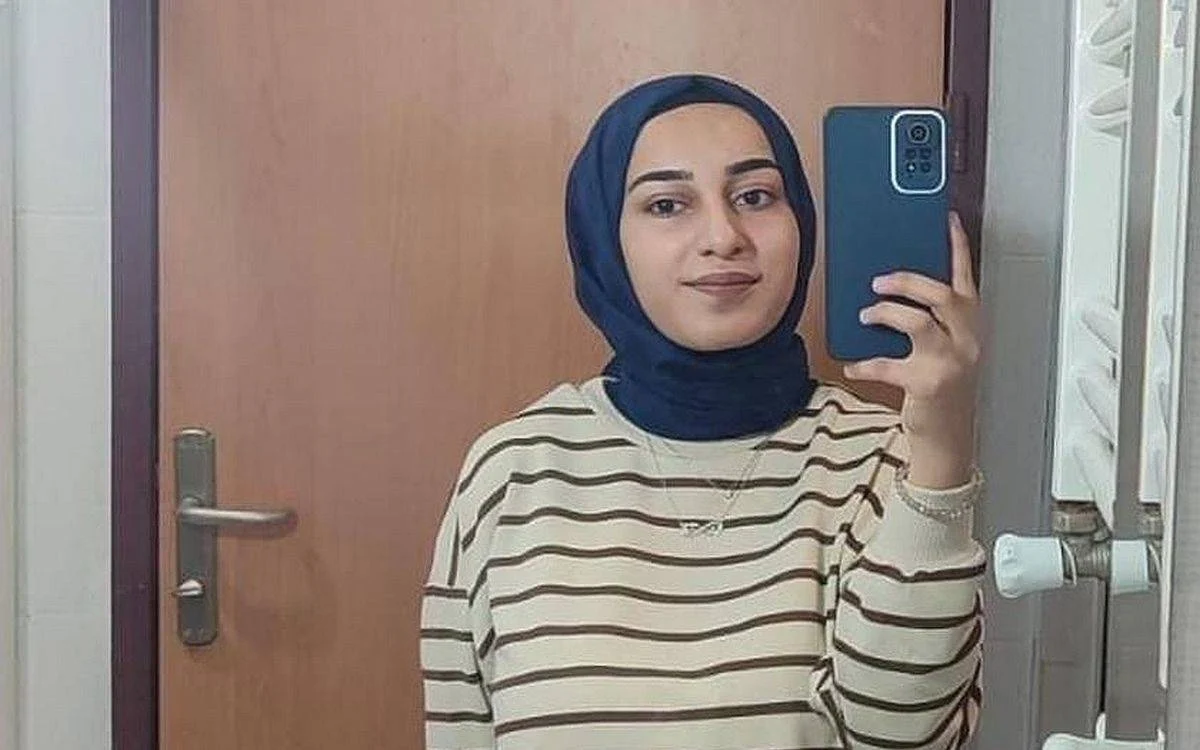 Üniversitenin talebiyle |