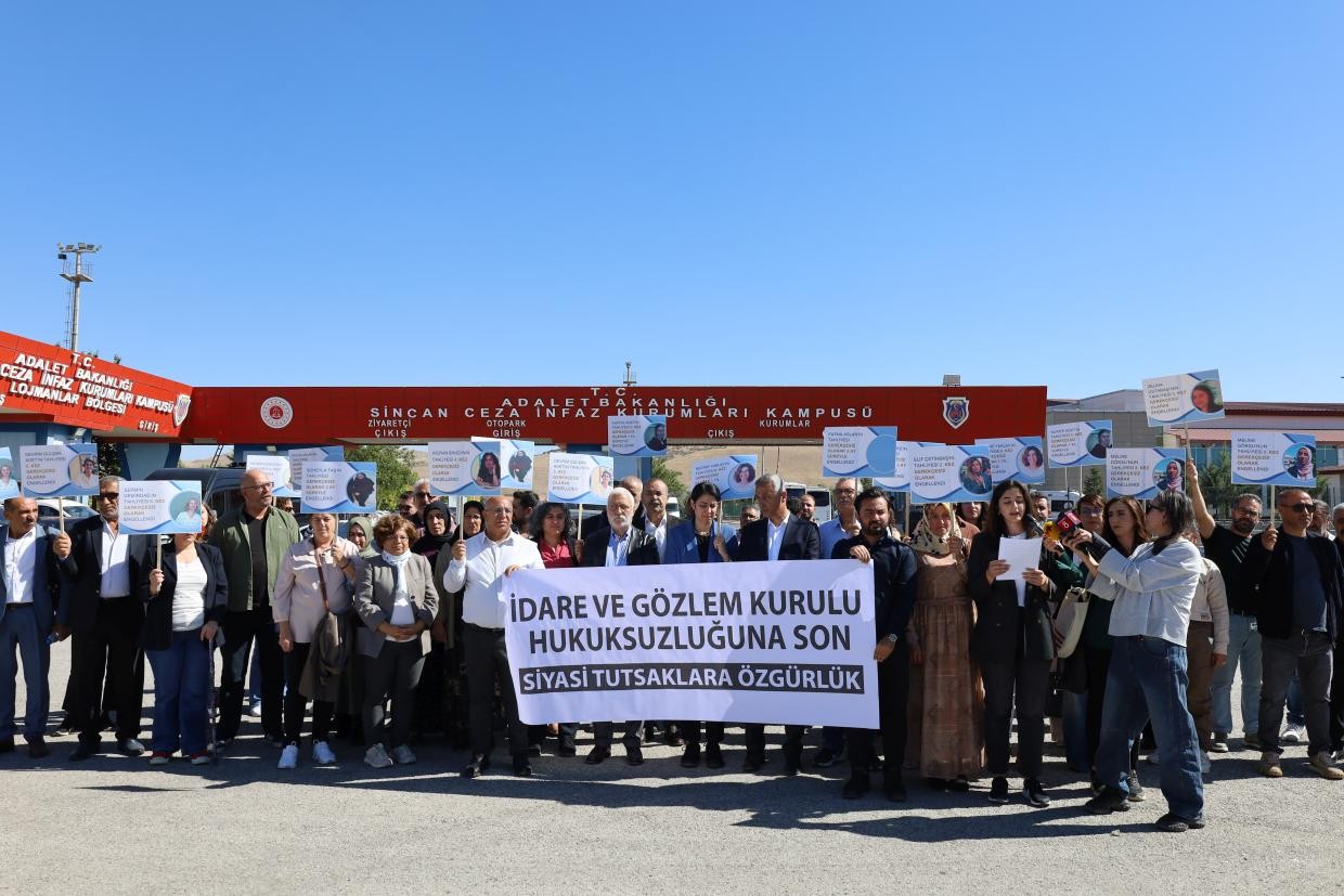 24 kadının tahliyesi engellendi |