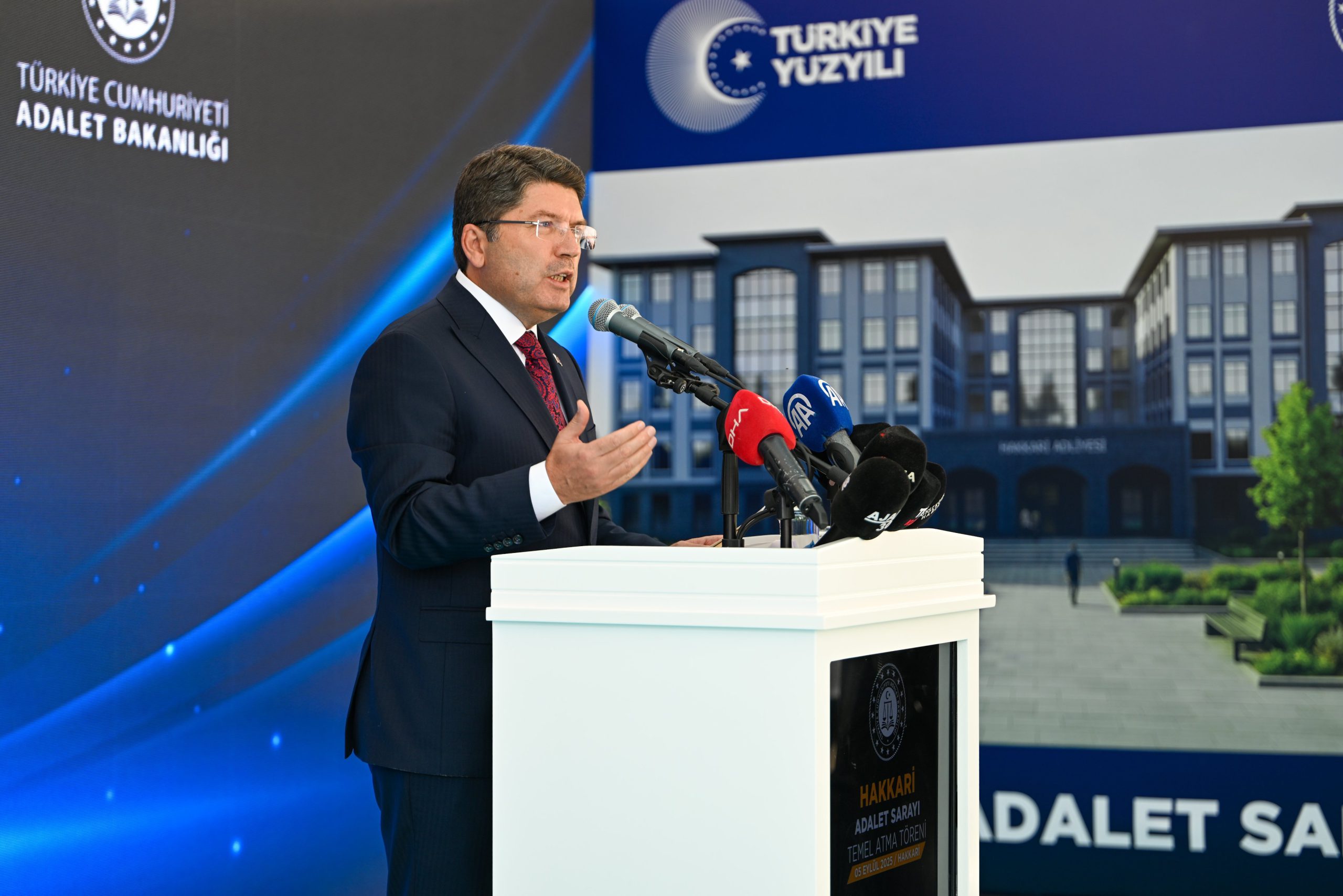 Adalet Bakanı Tunç, Hakkari’de konuştu: