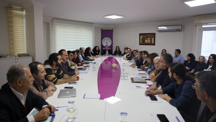 DEM Parti MYK toplantısı sona erdi |