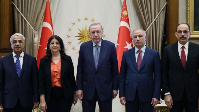 Yer ve saat belli oldu |