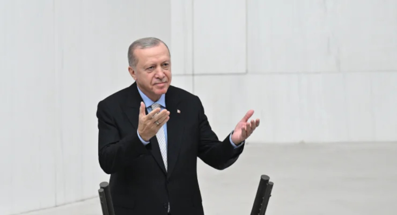 Meclis açıldı: CHP, TİP ve EMEP katılmadı |