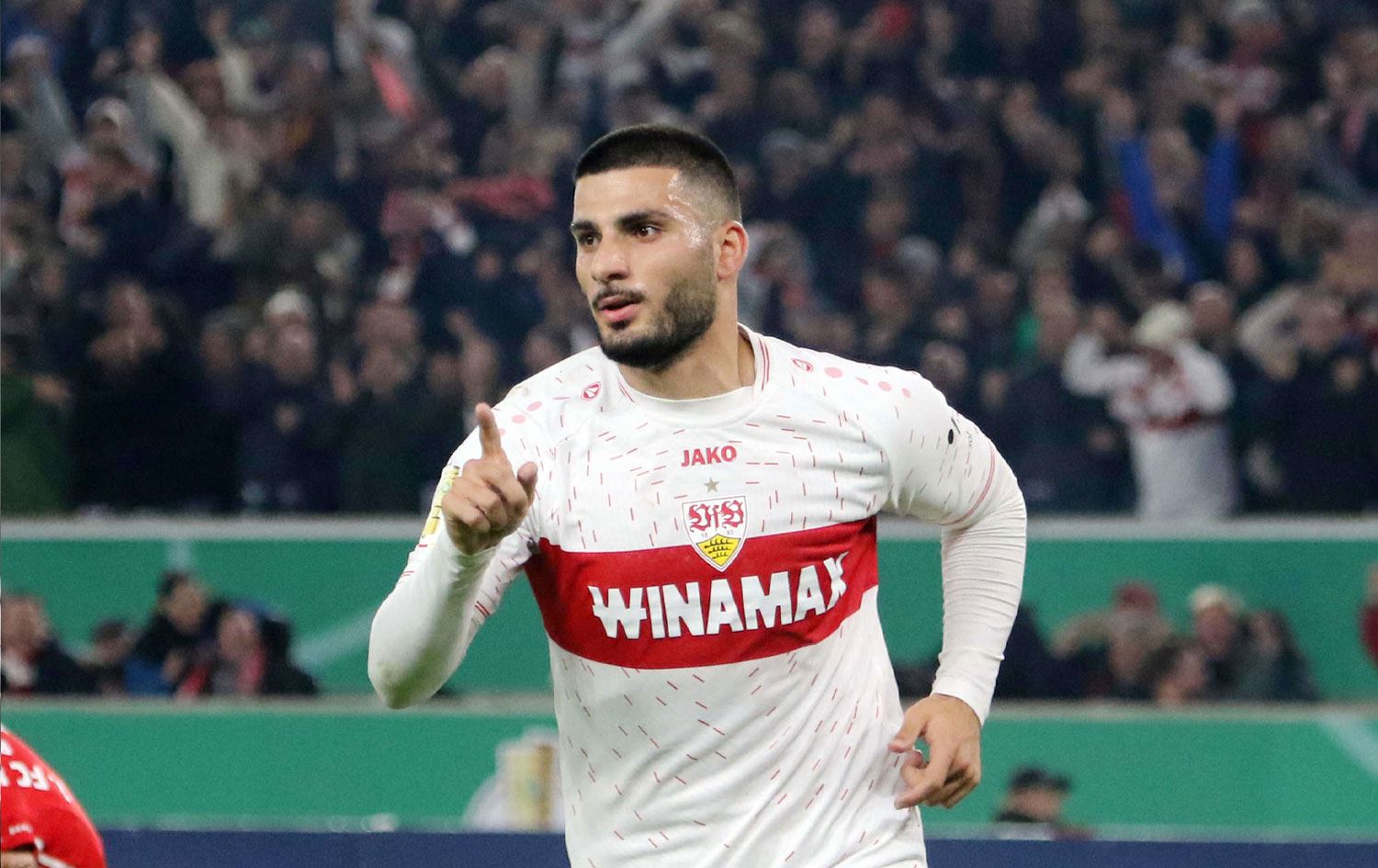 Stuttgart’tan ırkçılığa tepki, barodan suç duyurusu |