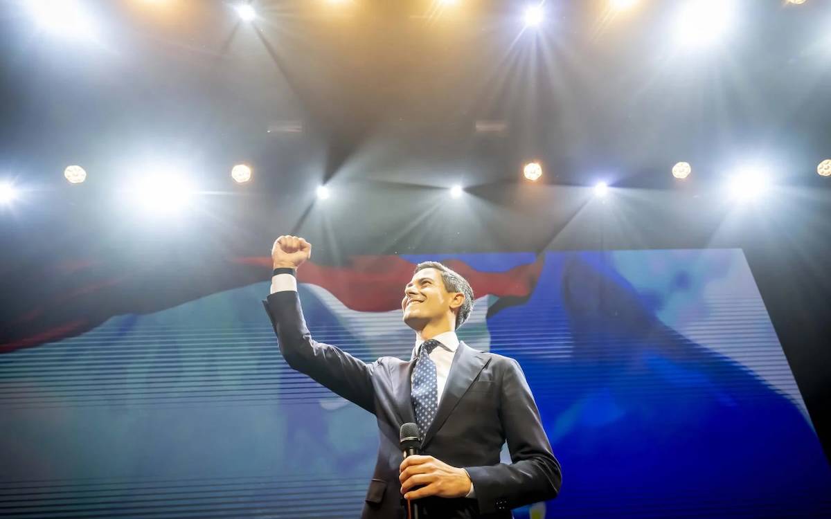 Aşırı sağ kaybetti, liberaller kazandı |