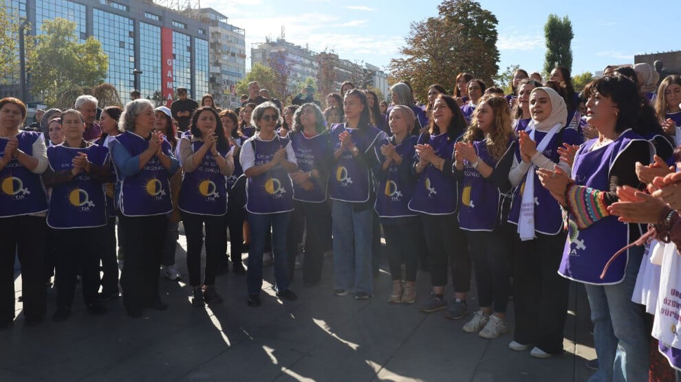 ‘Barış özlemini yüklenen’ kadınlar Ankara’ya ulaştı |
