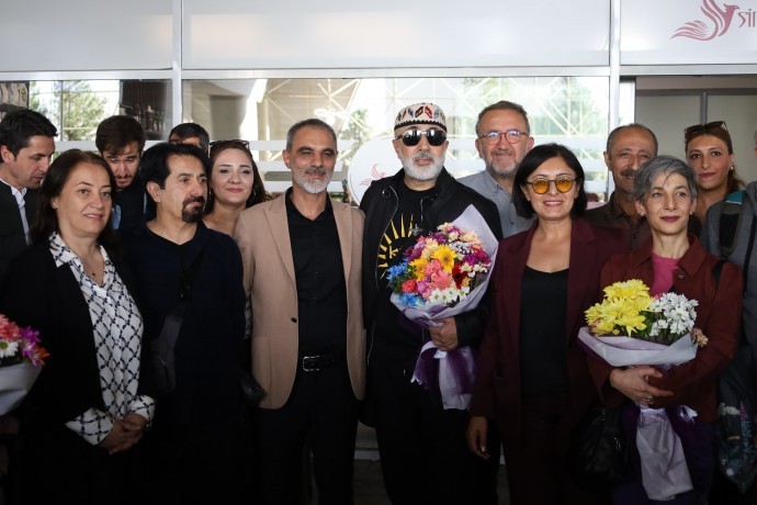 Özgürlük İçin Sanat İnsiyatifi: I