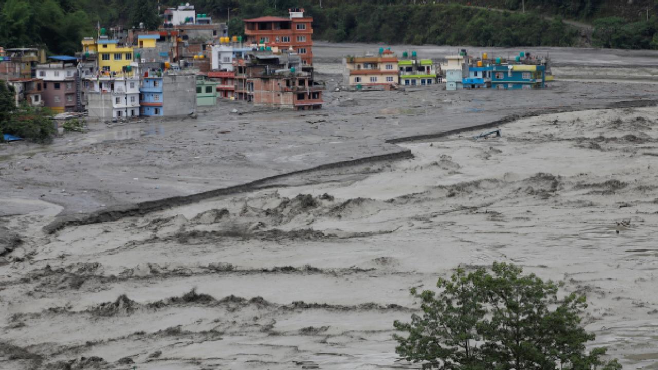 Nepal’de sel ve heyelan |