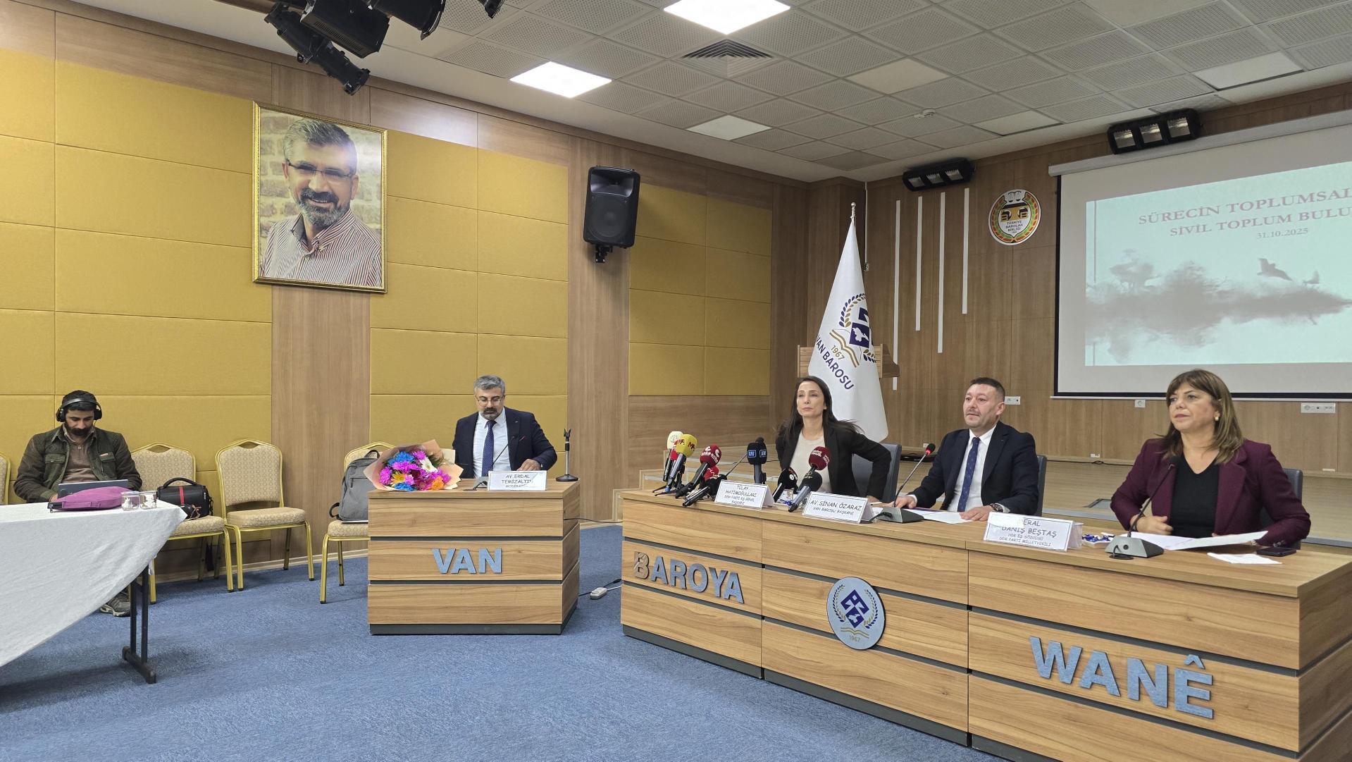 “İmralı’ya gitme gibi bir öngörümüz var” |