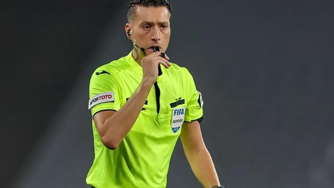 Bahis oynadığı tespit edildi |