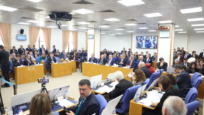 Kaya: Tekstilde asgari ücretin altında çalışıyorlar |